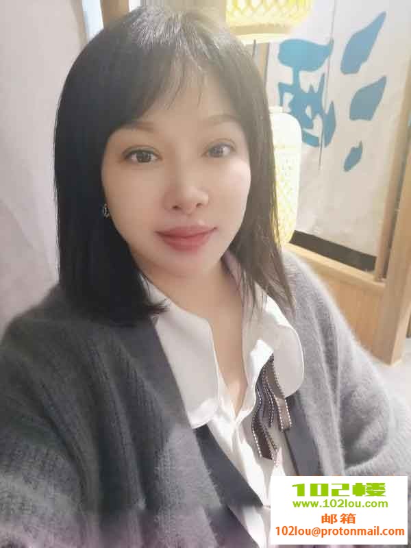 102322yby88a4yxu4sww5x.jpg